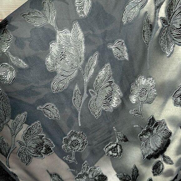 Large Square Gray Sheer Chiffon Shiny Special Cut Flowers Scarf Shawl - Picture 7 of 8